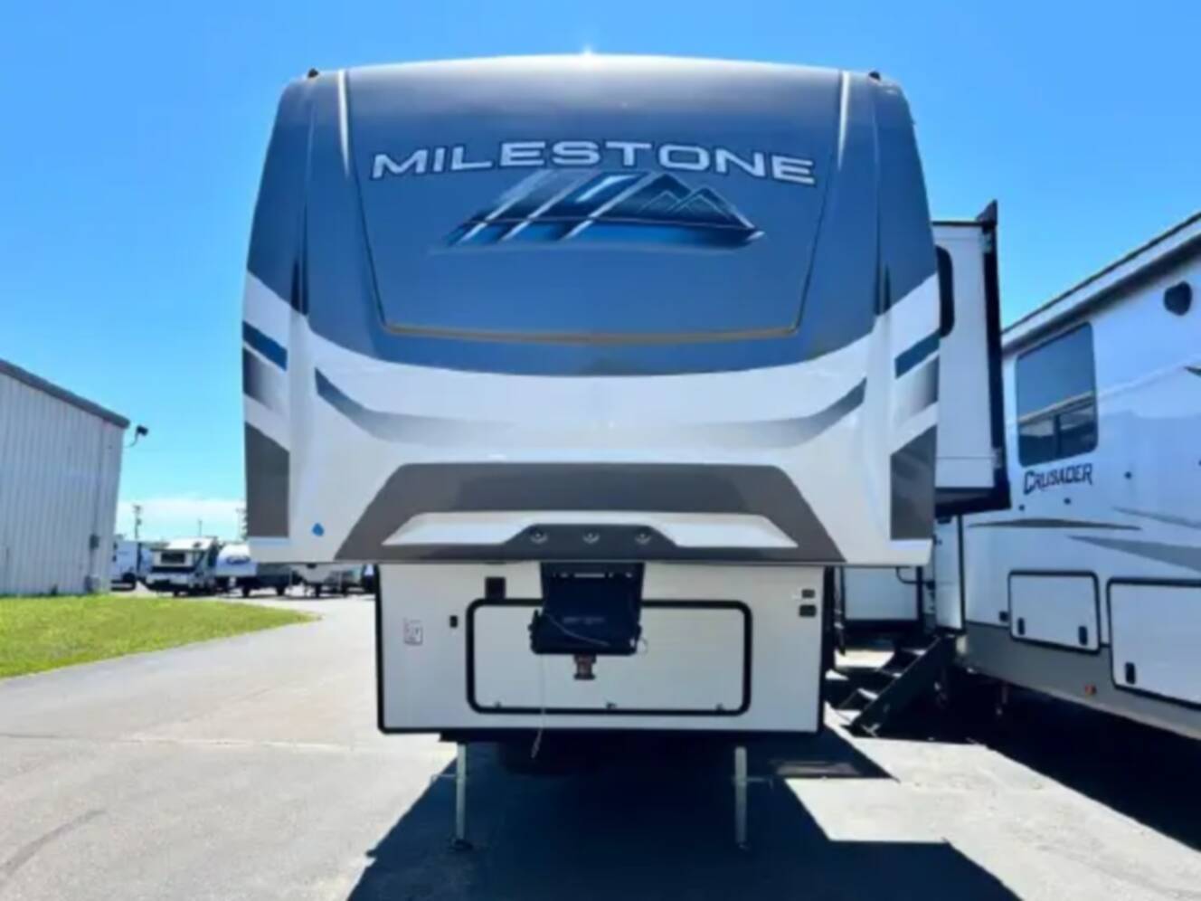 A photo of this 2024 Heartland MILESTONE 386BH