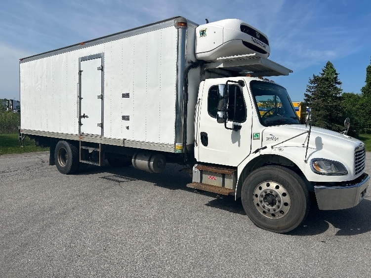 2020 FREIGHTLINER BUSINESS CLASS M2 106 in Elmira, NY