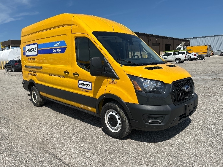 2023 FORD TRANSIT 250 in Saginaw, MI