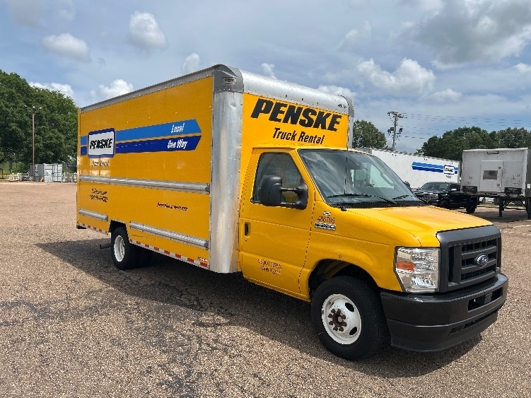 2022 FORD ECONOLINE in Richland, MS