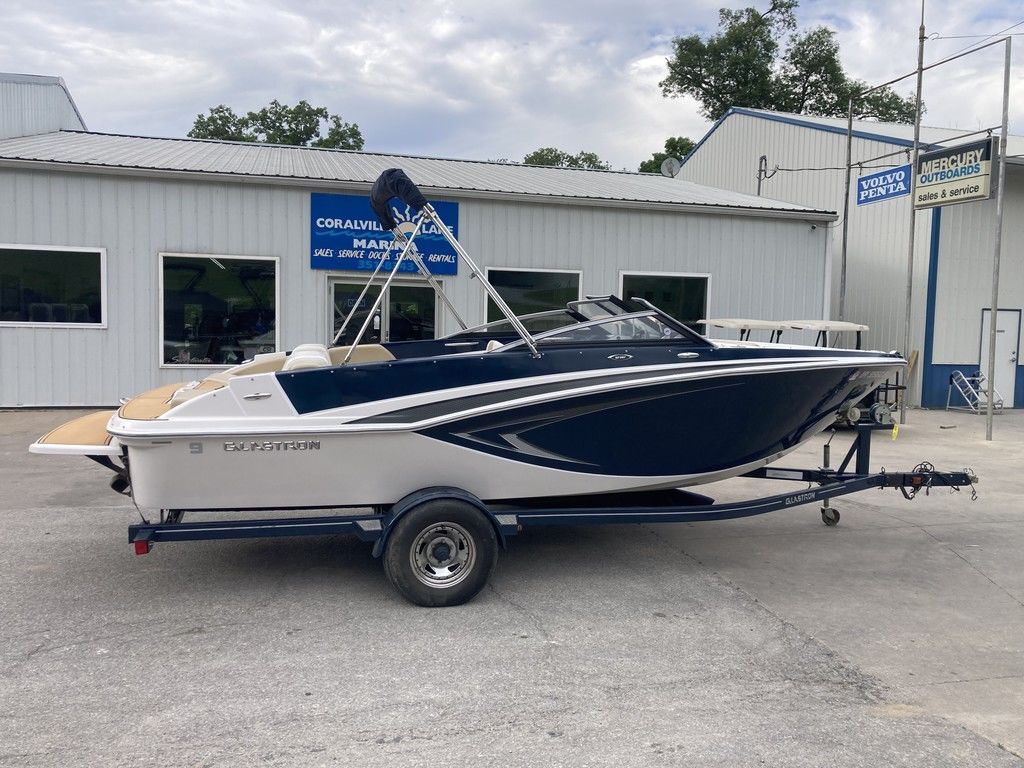 2015 Glastron GT 207 245 in iowa city IA