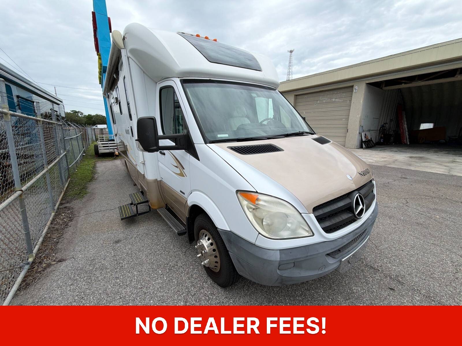 2013 Winnebago Navion 24G in sarasota FL