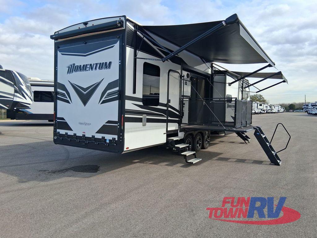 2023 Grand Design Momentum 399TH in cleburne TX