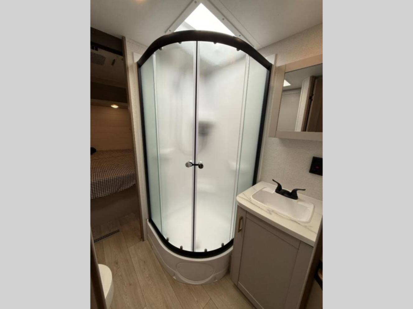 A photo of this 2027 Jayco Jay Flight SLX 262RLS