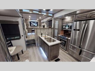 2020 FOREST RIVER CEDAR CREEK CHAMPAGNE 38ERD