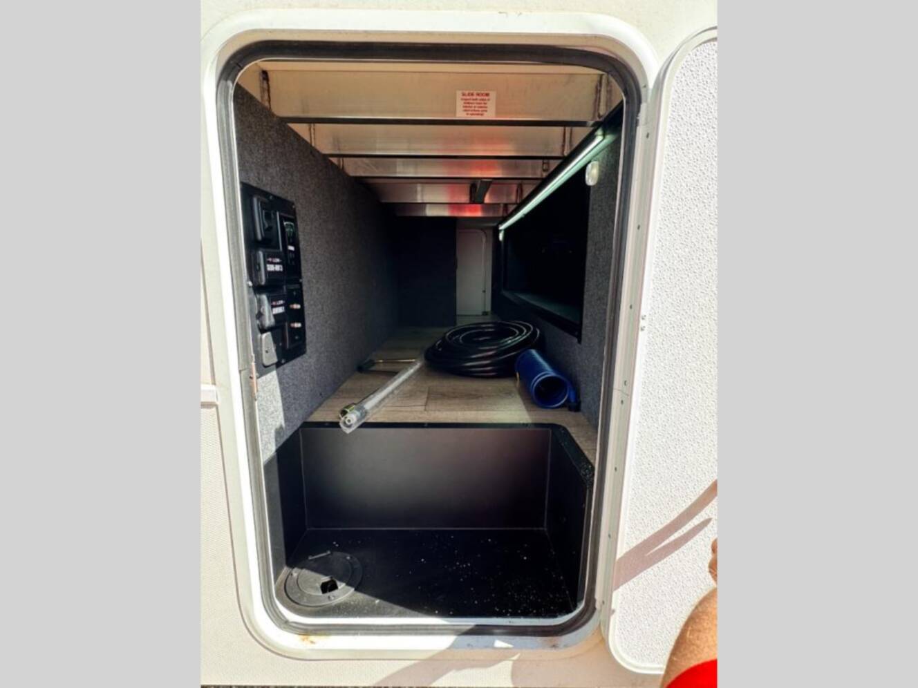 A photo of this 2026 Alliance Rv Valor All-Access 35A14