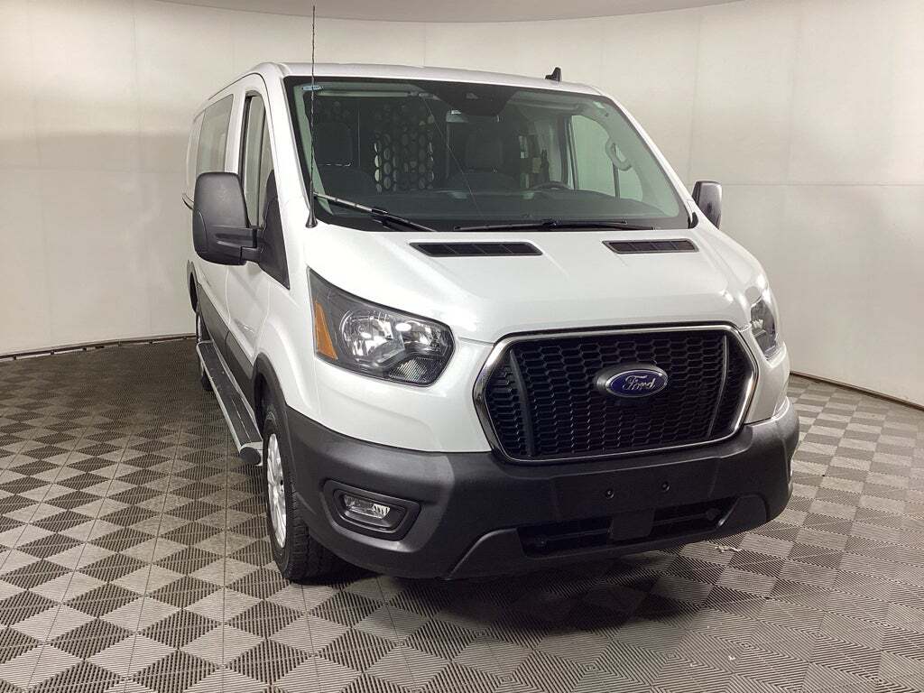 2025 FORD TRANSIT 250 in Grandville, MI