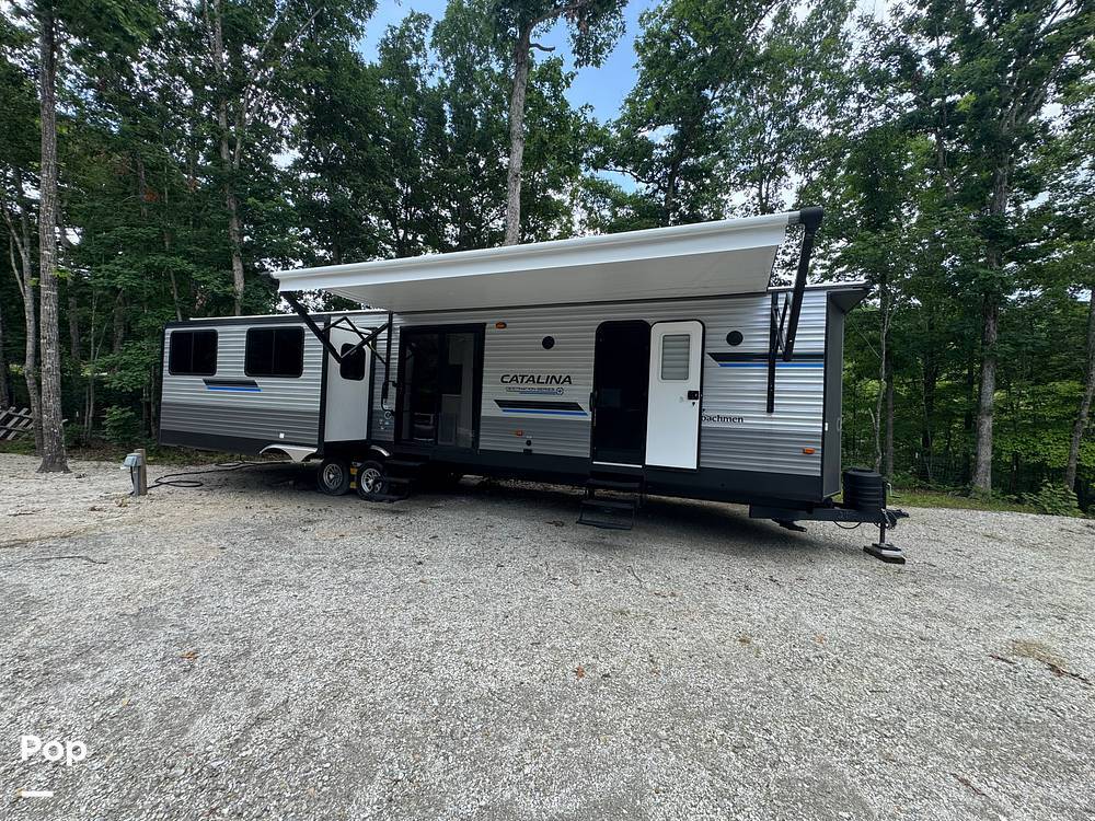 2023 Coachmen Catalina Destination 39RLTS in waverly TN