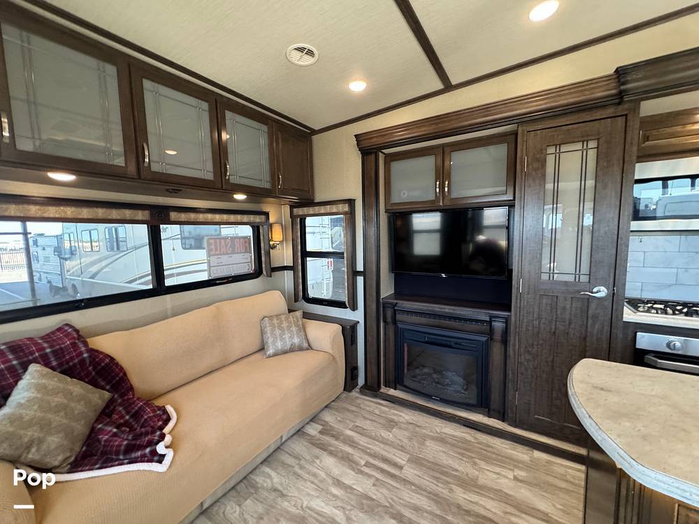 2019 Grand Design Solitude 377MBS in tonopah AZ