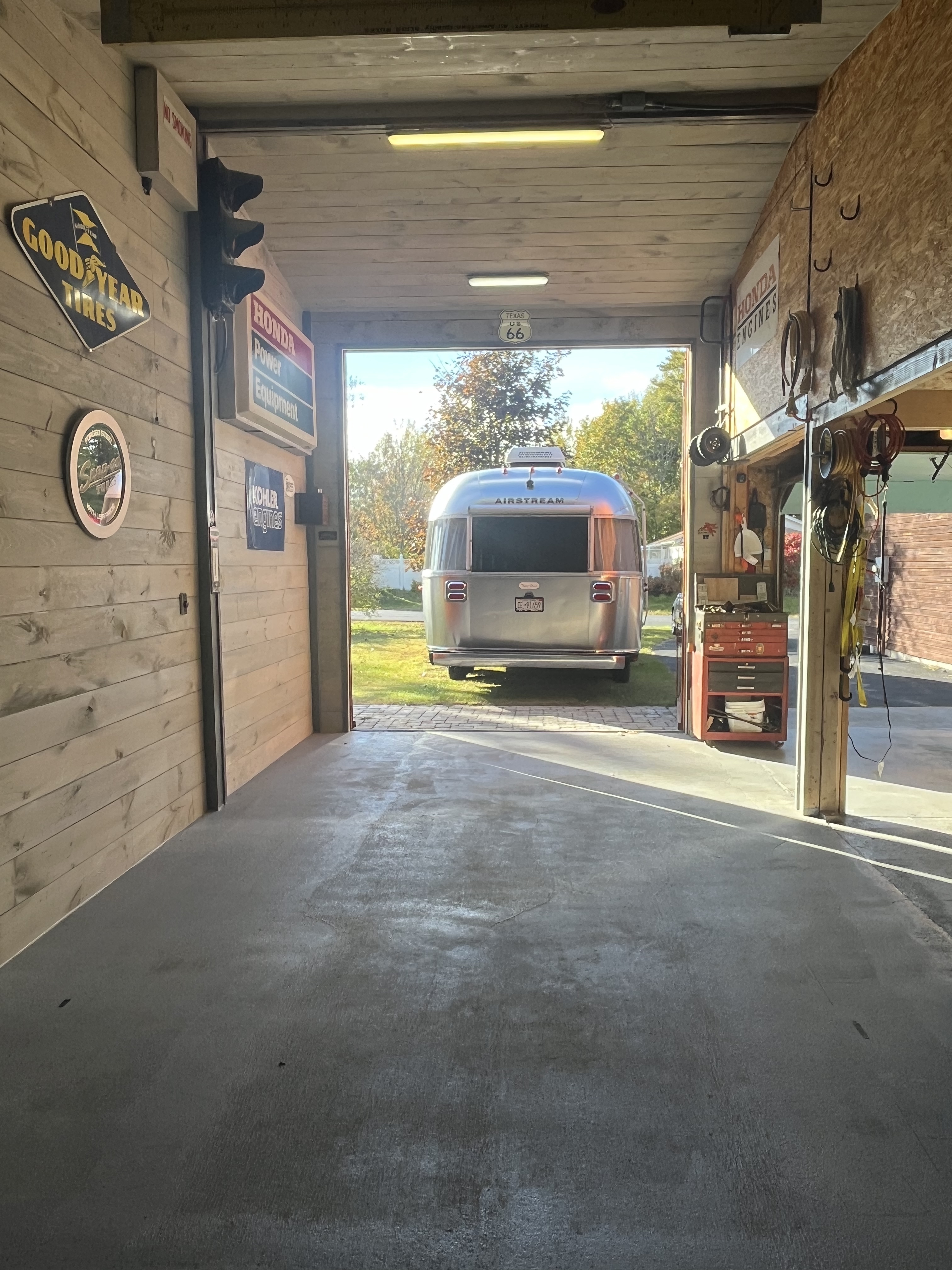 2023 Airstream FLYING CLOUD 25RB QUEEN in morrisonville NY