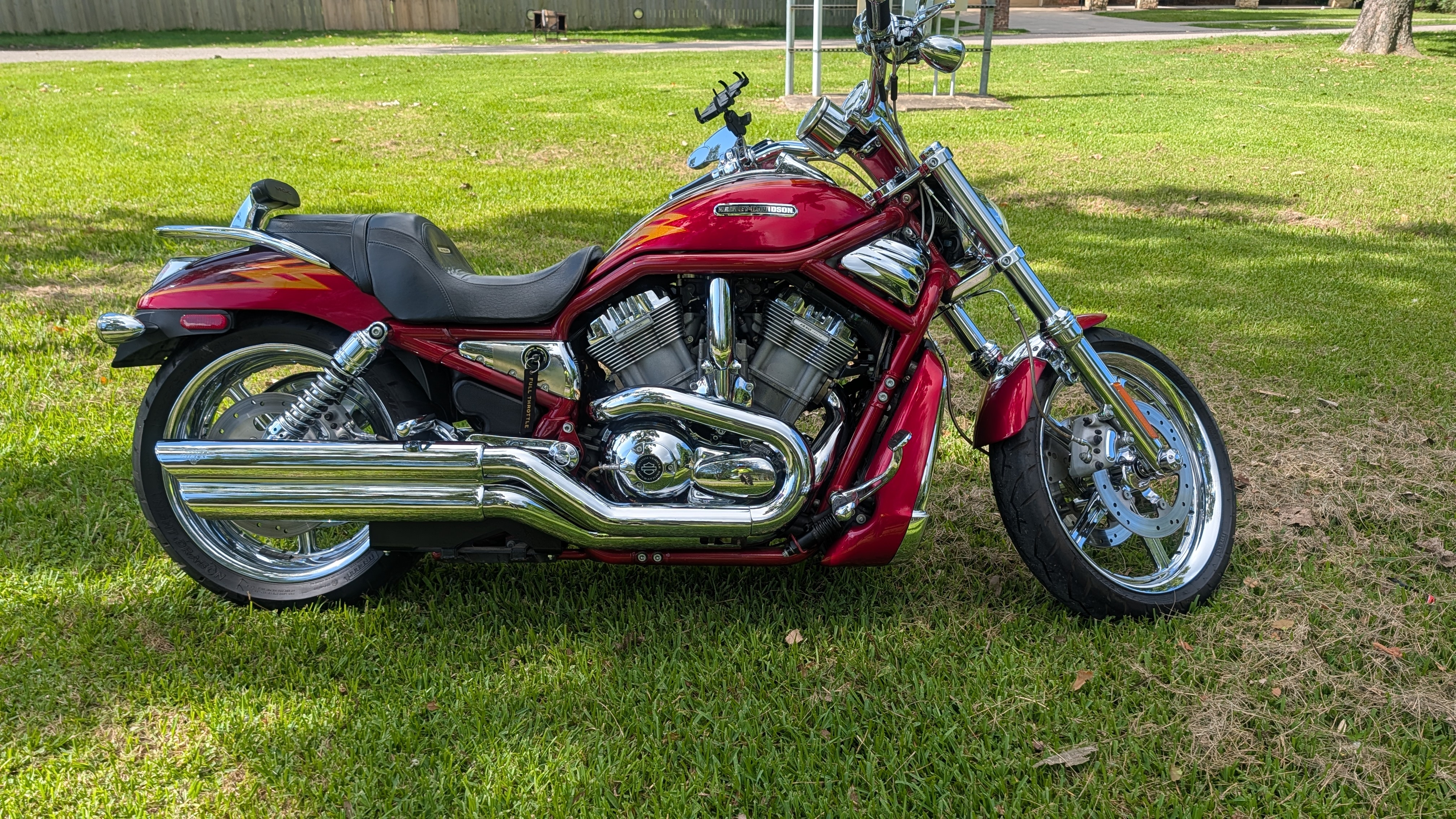 2005 Harley-Davidson V-ROD CVO CVO in Alvin, TX