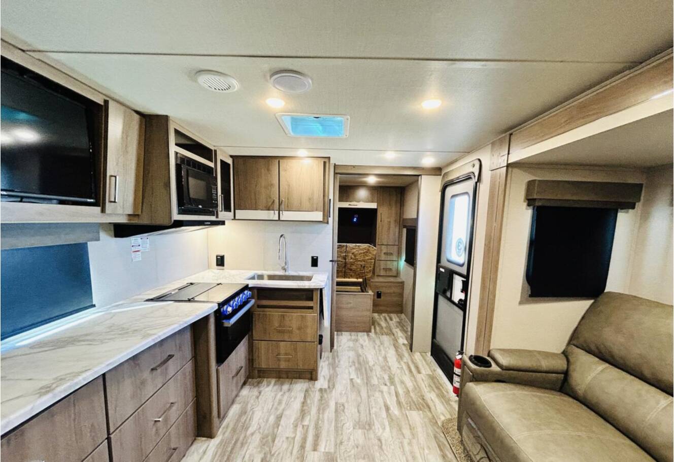 A photo of this 2022 Grand Design IMAGINE XLS 22RBE
