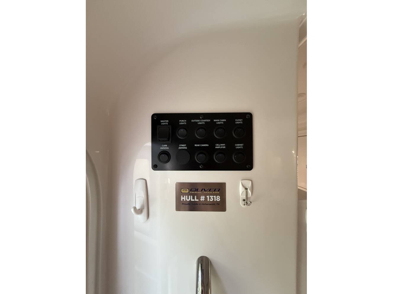 A photo of this 2023 Oliver LEGACY ELITE II STANDARD