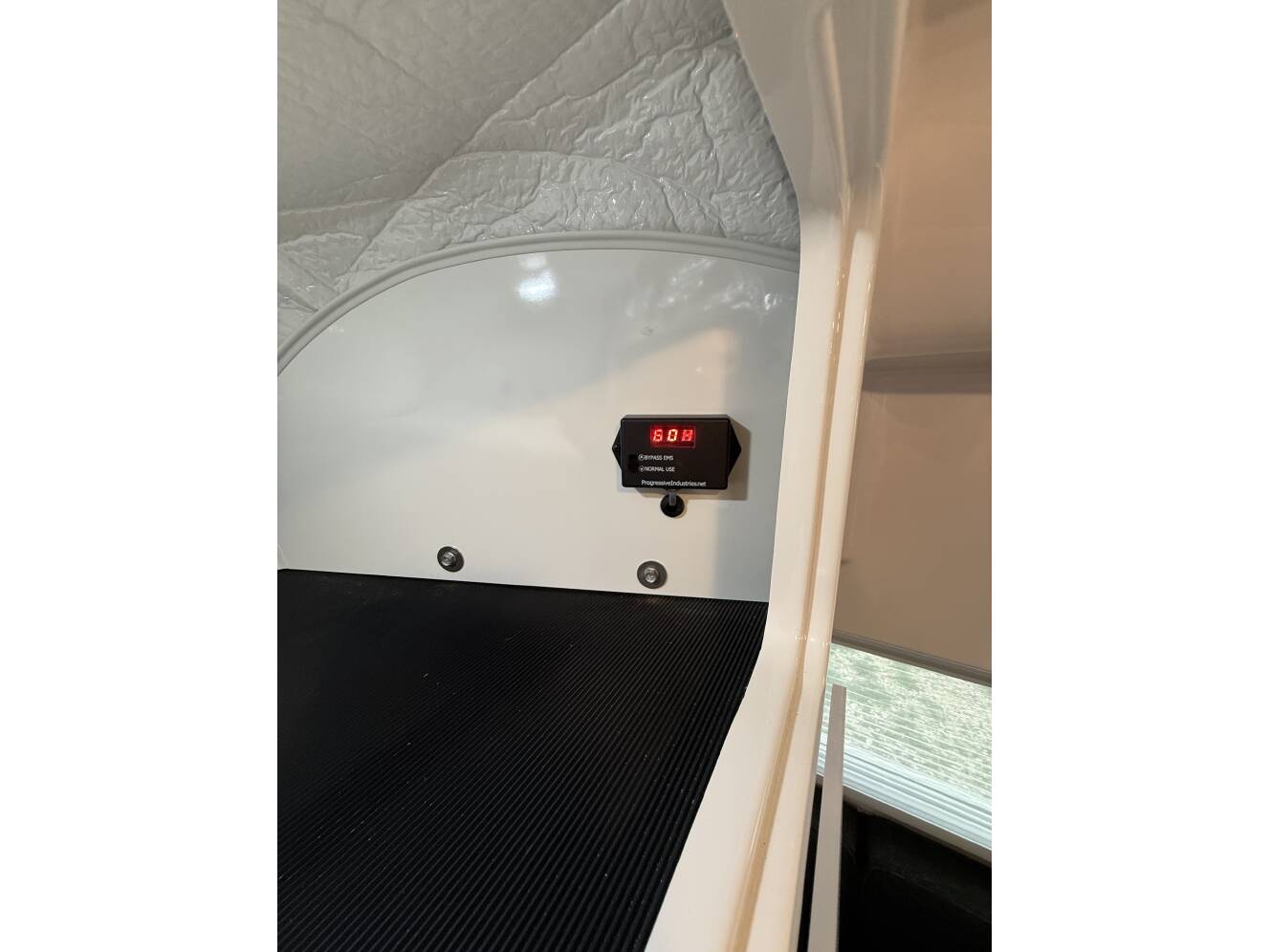 A photo of this 2023 Oliver LEGACY ELITE II STANDARD