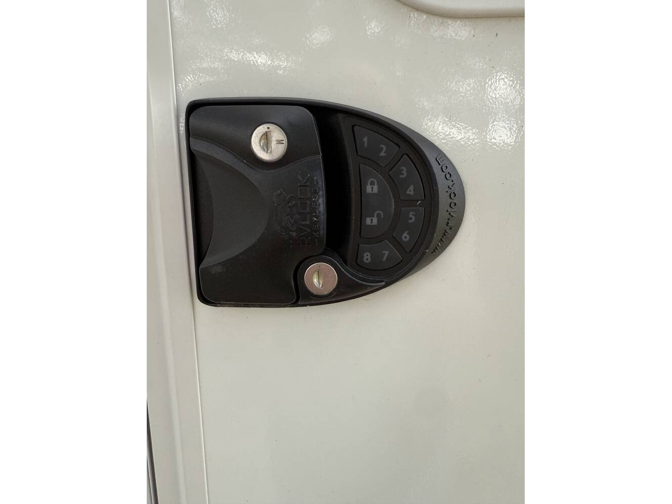A photo of this 2023 Oliver LEGACY ELITE II STANDARD
