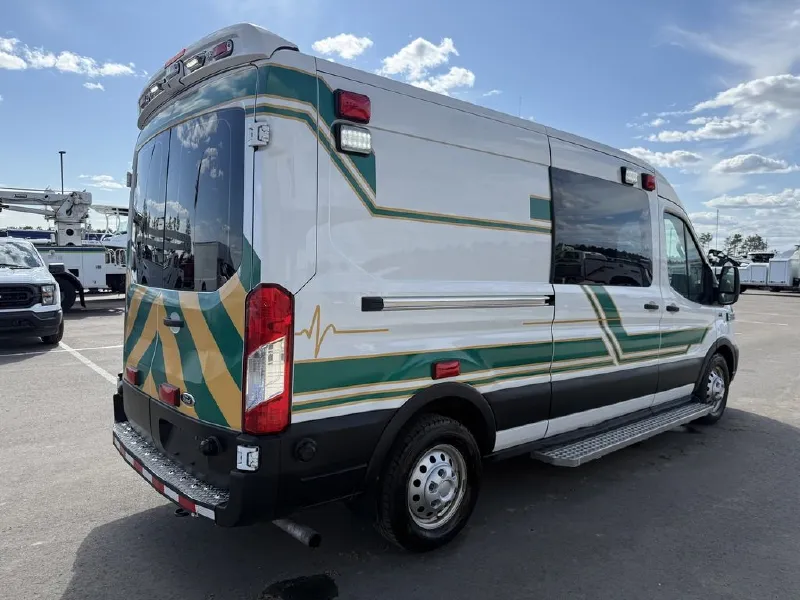 2021 FORD TRANSIT AWD DEMERS AMBULANCE