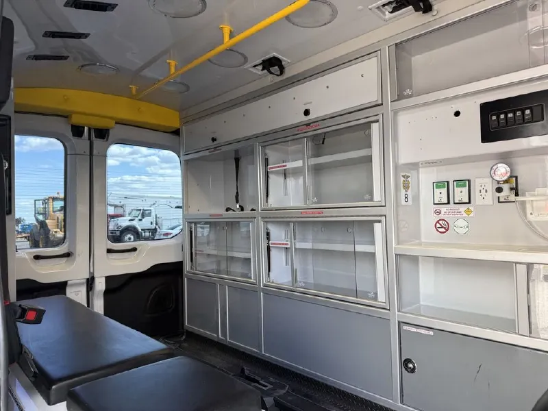 2021 FORD TRANSIT AWD DEMERS AMBULANCE
