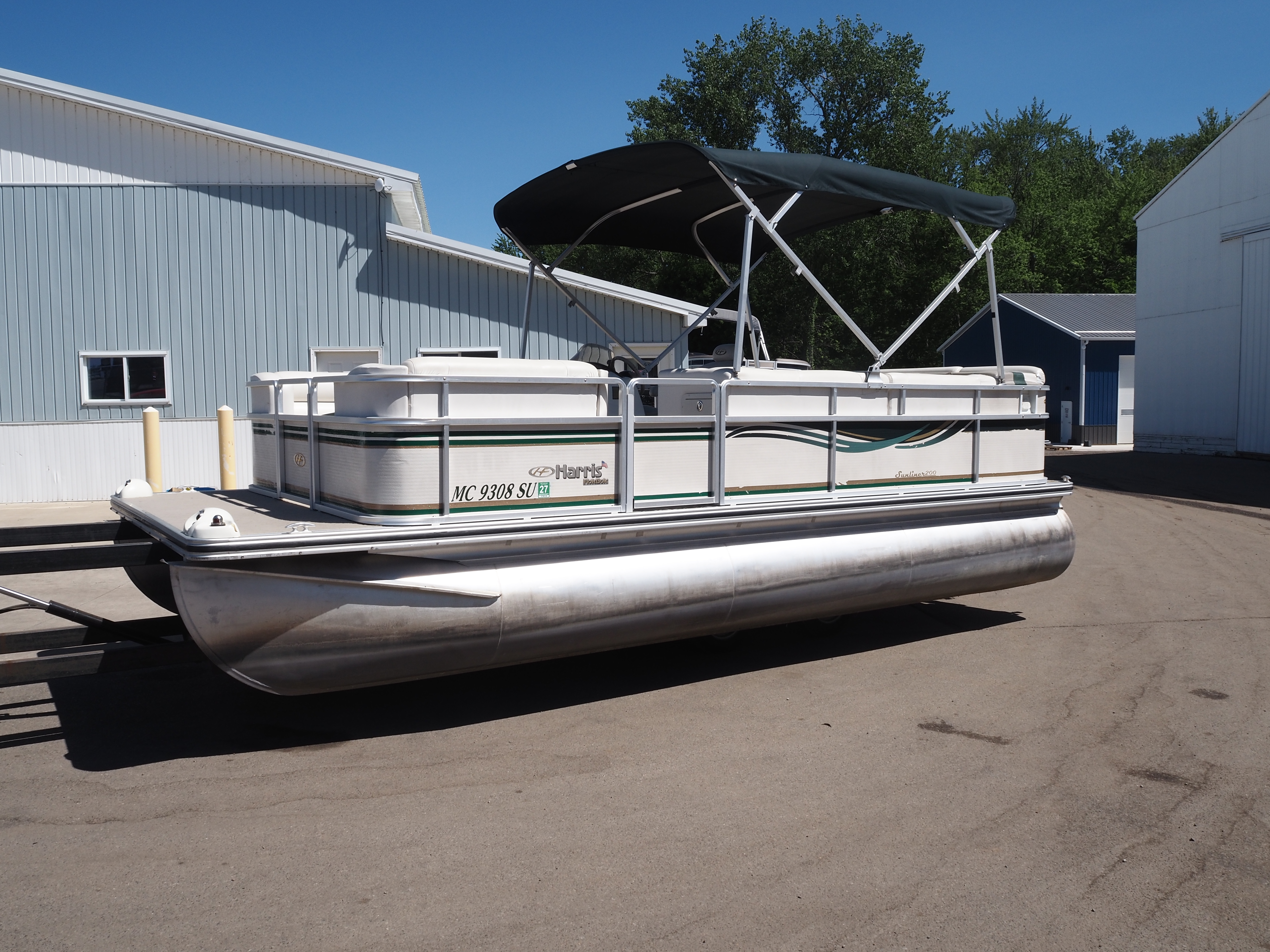 2005 Harris Sunliner 200 SL in coldwater MI