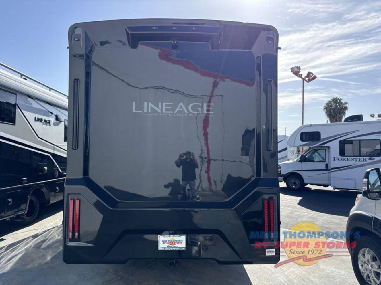 A photo of this 2026 Grand Design Lineage Series M 25TK