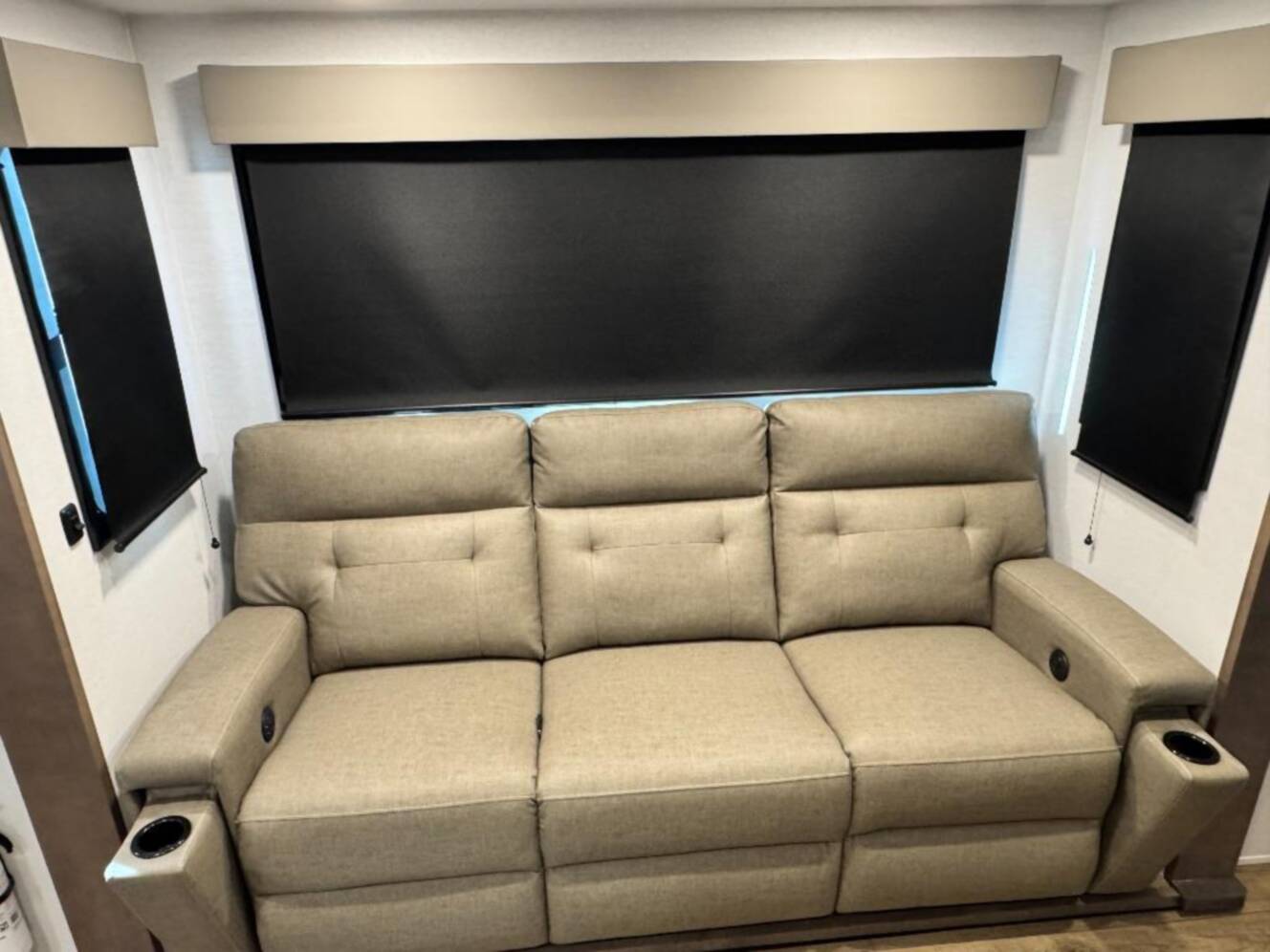 A photo of this 2026 Alliance Rv Valor All-Access 35A14