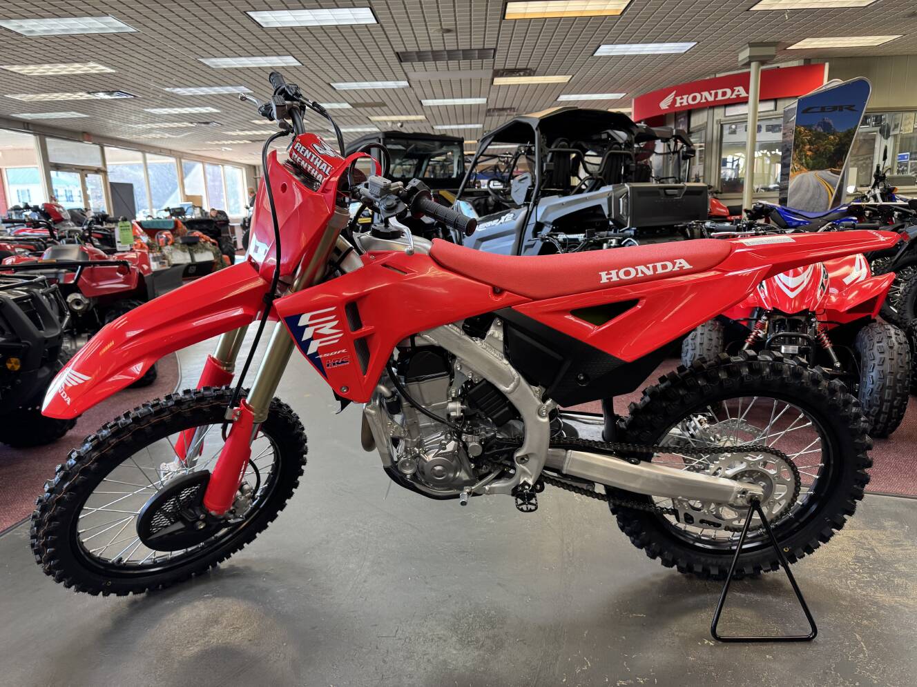 A photo of this 2026 Honda CRF450R