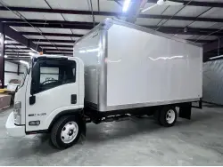 2025 ISUZU NPR HD