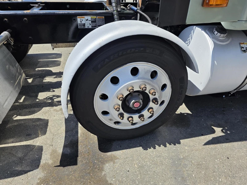 2021 KENWORTH T680