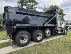 2026 MACK GRANITE