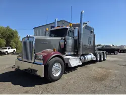 2014 KENWORTH W900L