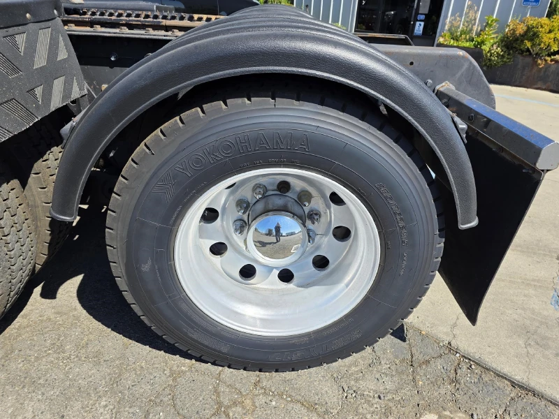 2014 KENWORTH W900L