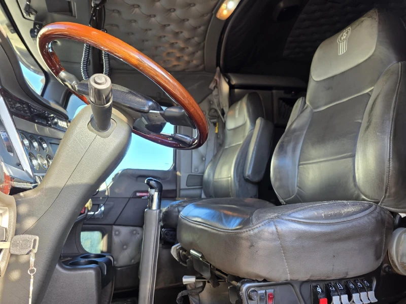 2014 KENWORTH W900L