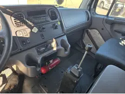 2014 FREIGHTLINER BUSINESS CLASS M2 106