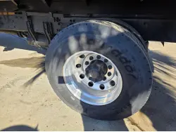 2014 FREIGHTLINER BUSINESS CLASS M2 106