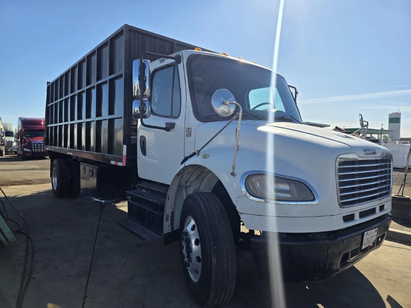 2014 FREIGHTLINER BUSINESS CLASS M2 106