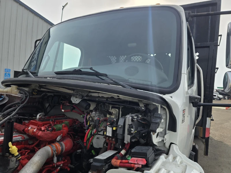 2014 FREIGHTLINER BUSINESS CLASS M2 106