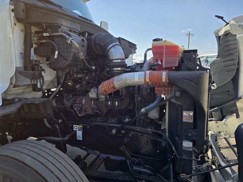 2019 PETERBILT 579