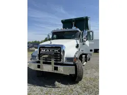 2026 MACK GRANITE 104FR