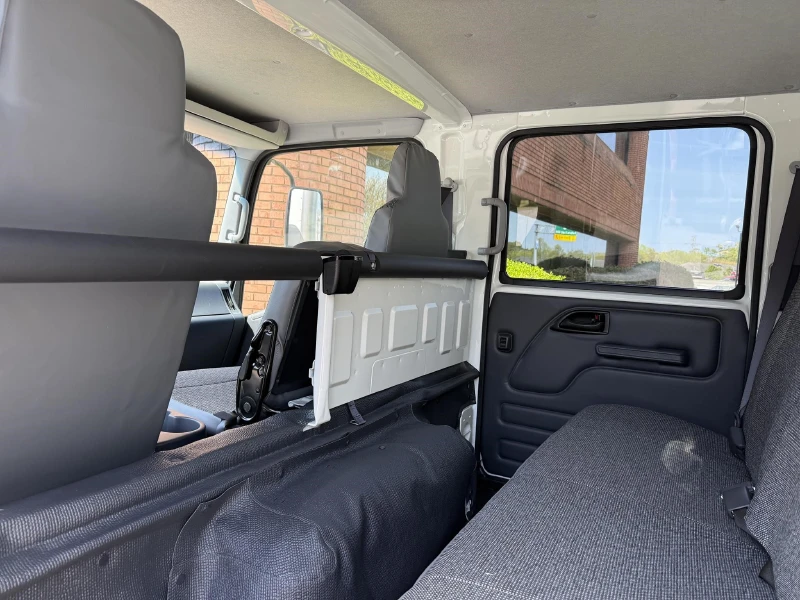 2026 ISUZU NPR HD