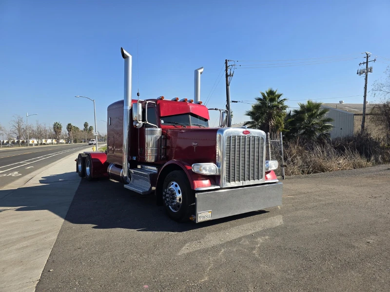 2022 PETERBILT 389
