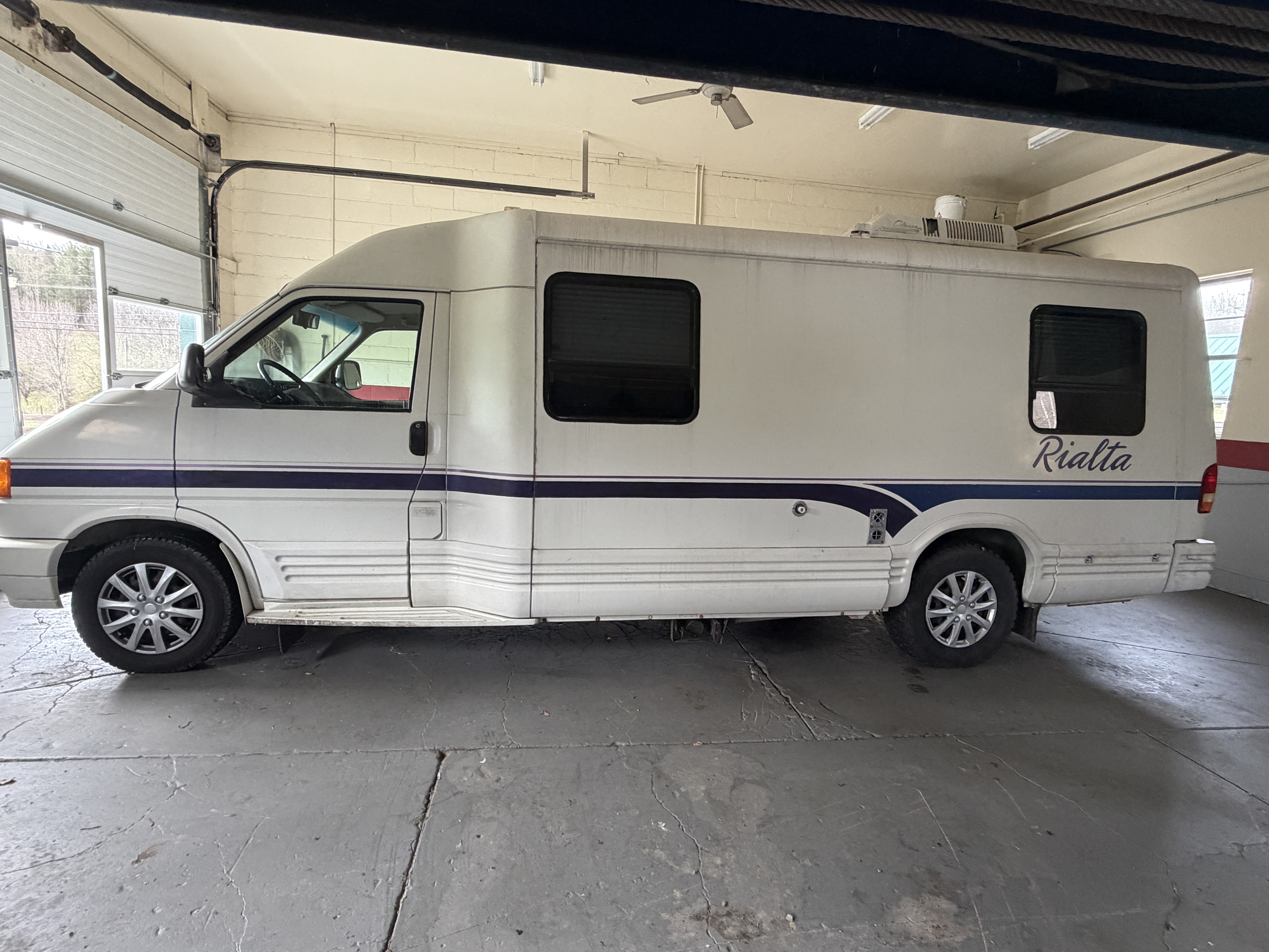 1995 Winnebago RIALTA in margaretville NY
