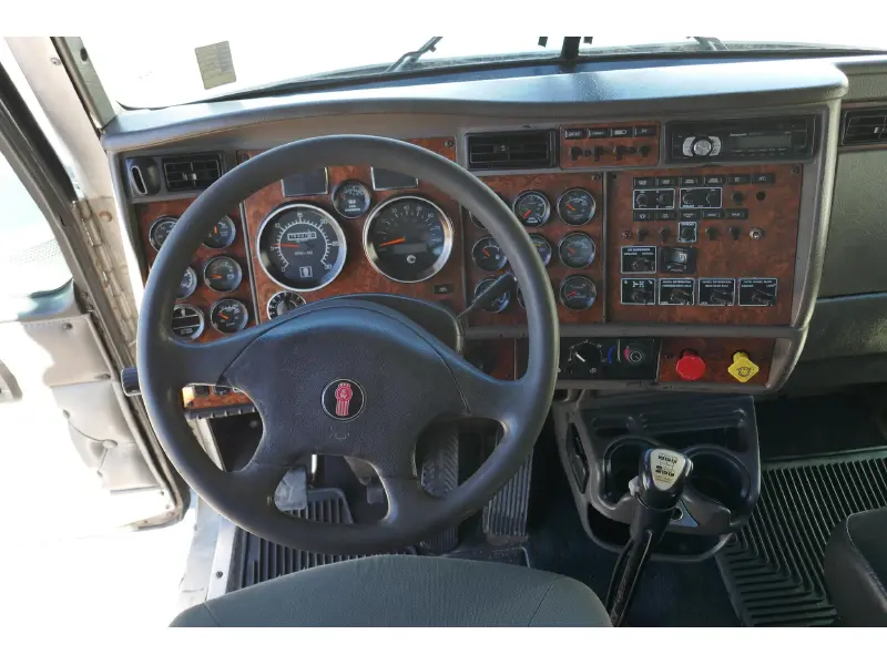2005 KENWORTH T800