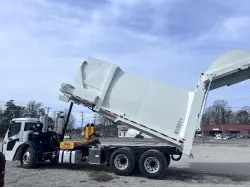 2026 MACK LR613
