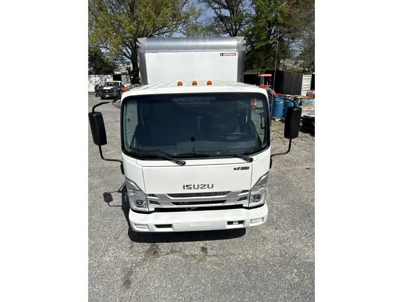 2027 ISUZU NRR