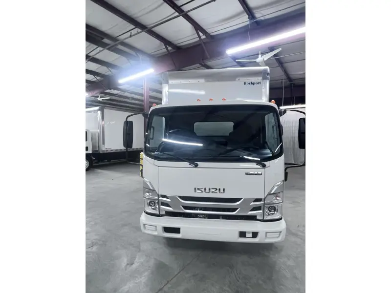 2026 ISUZU NPR HD