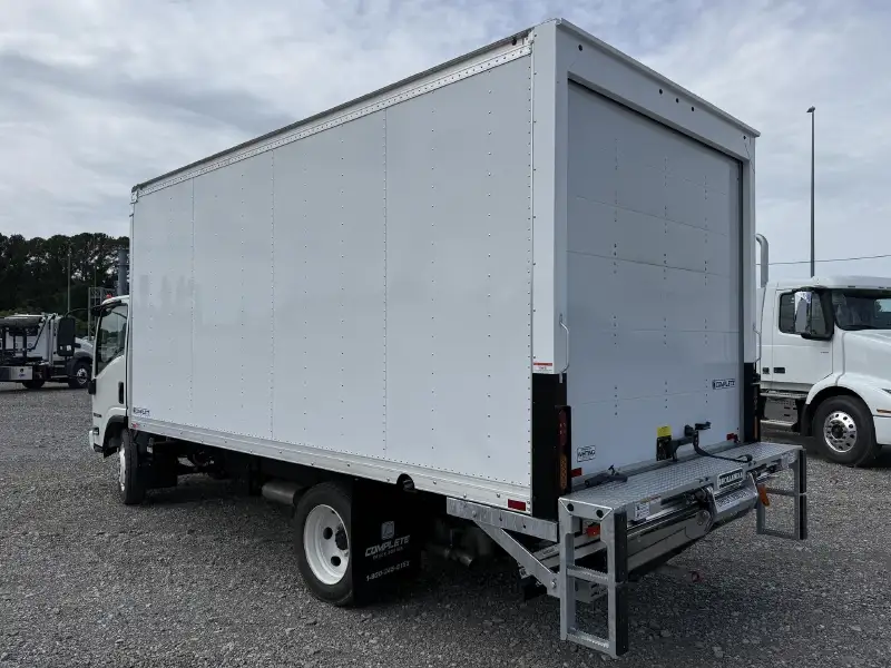 2026 ISUZU NPR HD