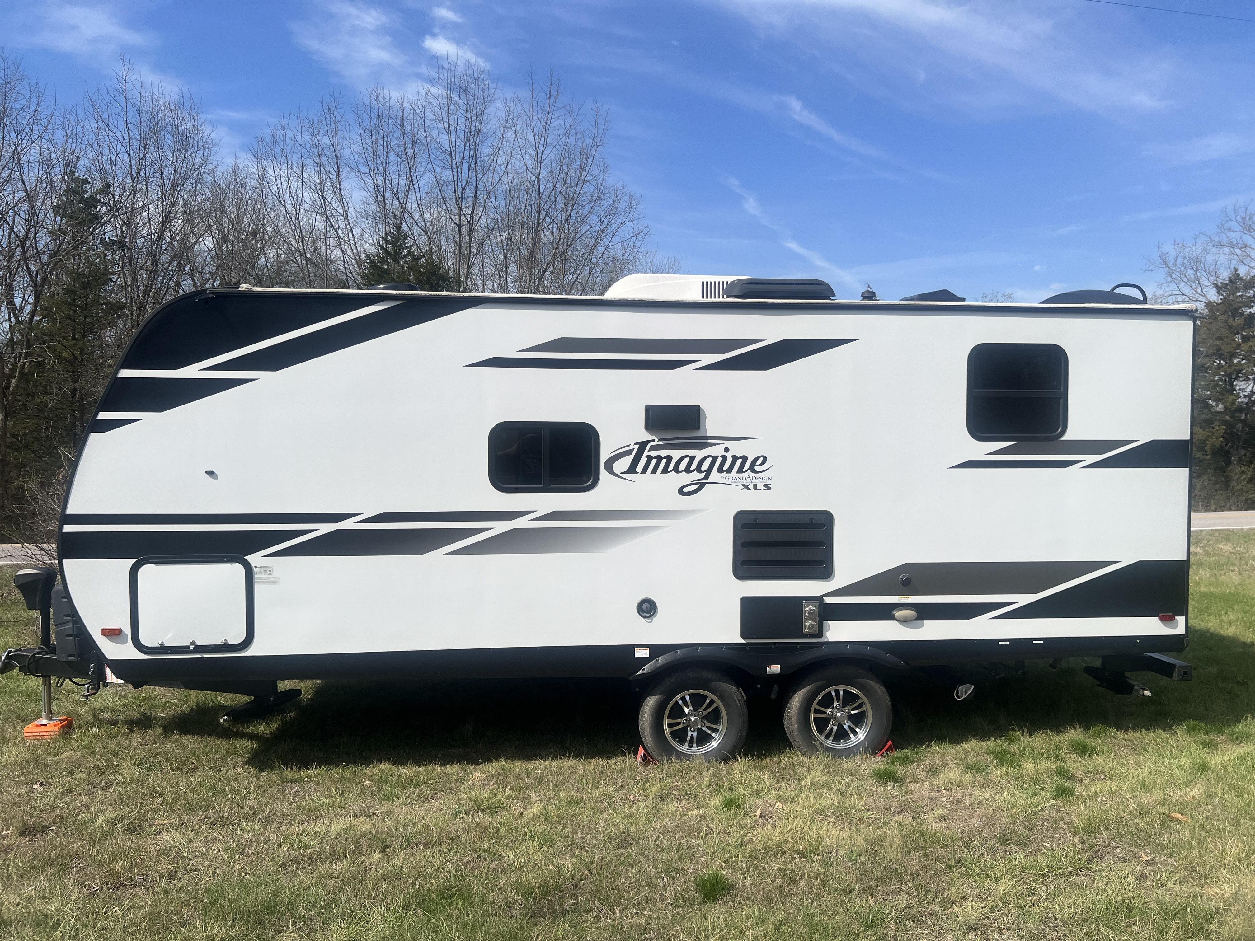2021 Grand Design IMAGINE XLS 21BHE RV