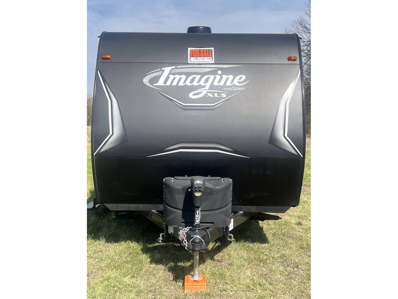 A photo of this 2021 Grand Design IMAGINE XLS 21BHE