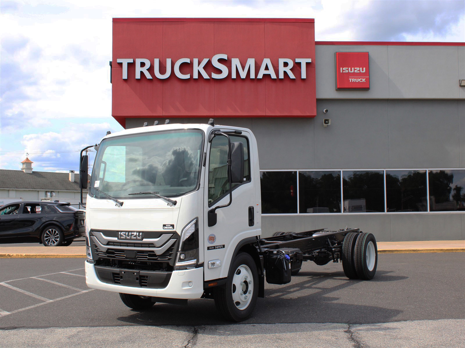 2027 ISUZU NRR in Morrisville, PA