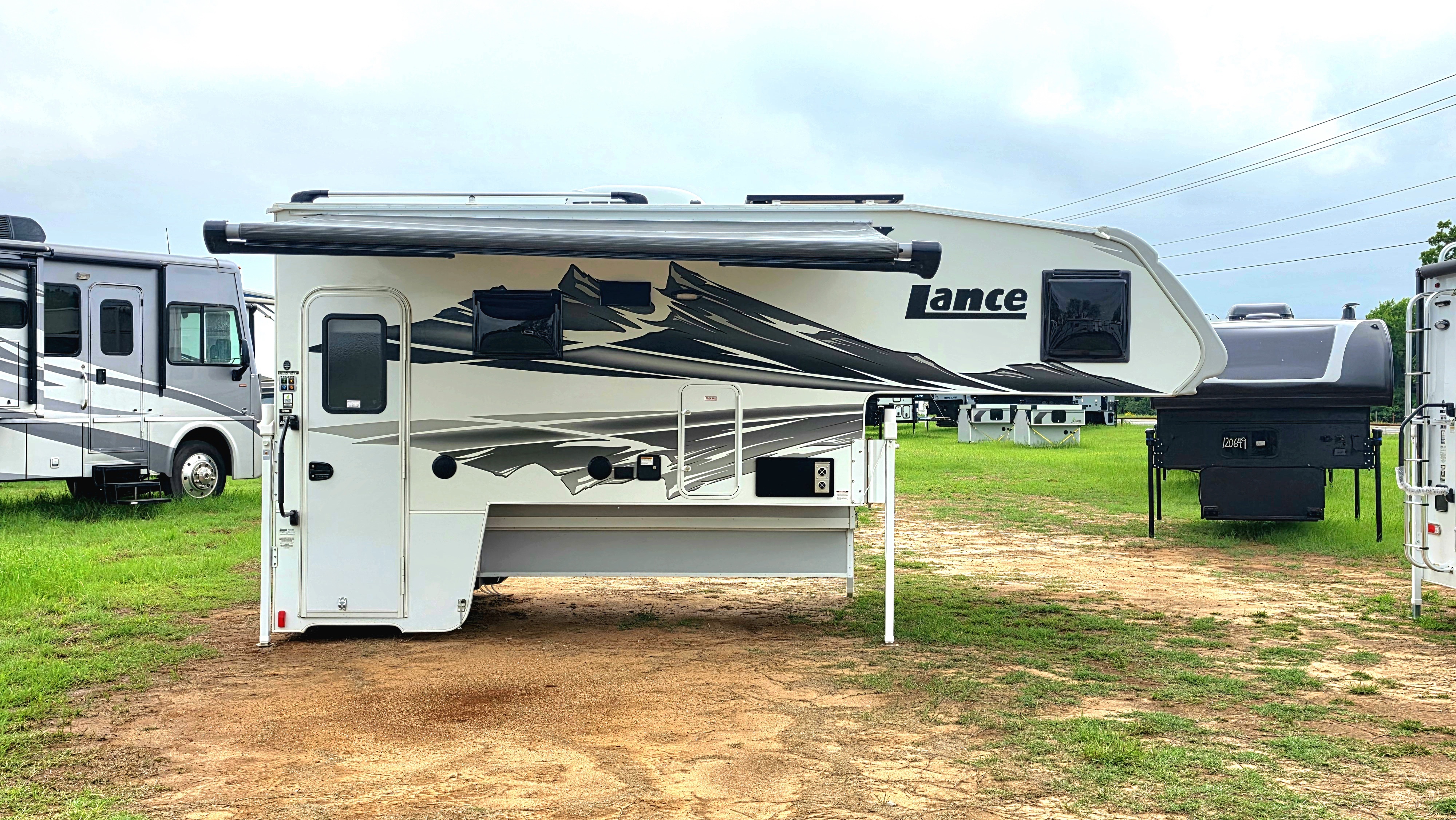 2026 Lance 1191 in granbury TX