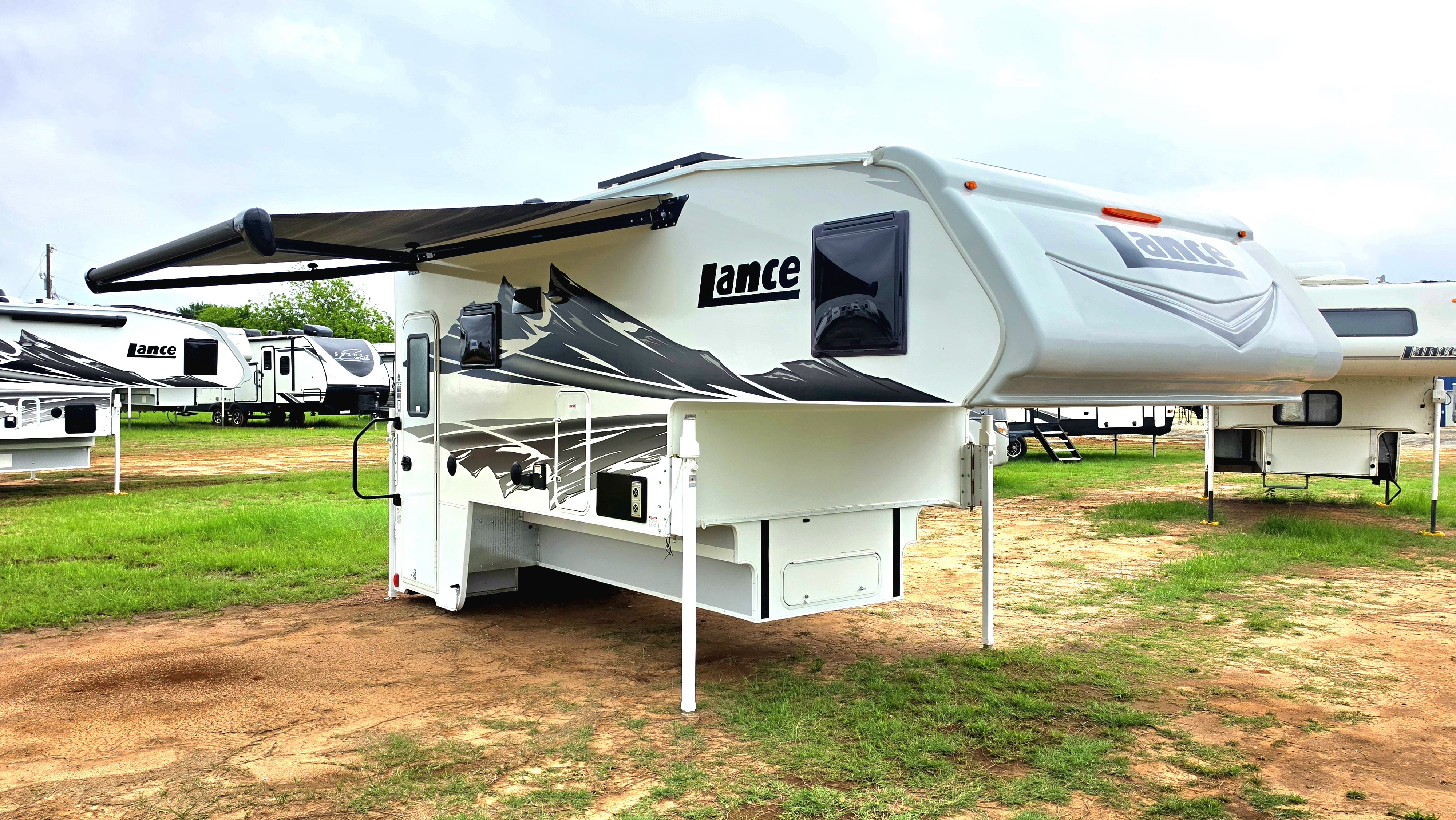 2026 Lance 1191 in granbury TX